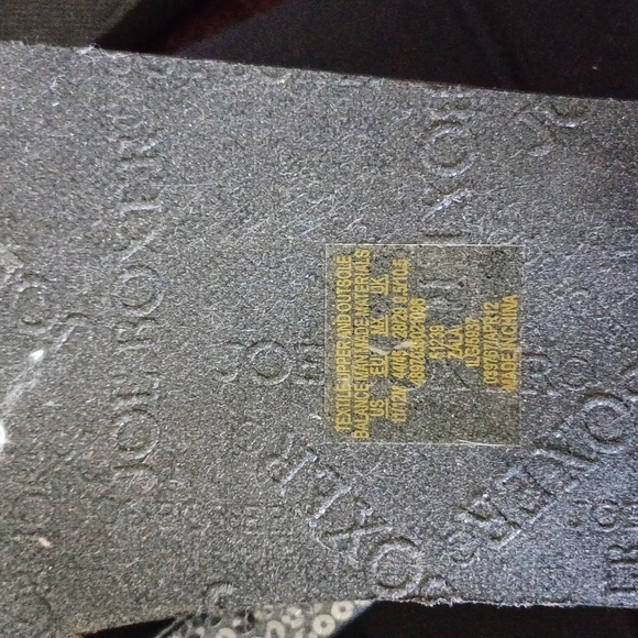 Joe Boxer Sequined Sandals, silver to blue, 11/12M, NWOT - Picture 2 of 3